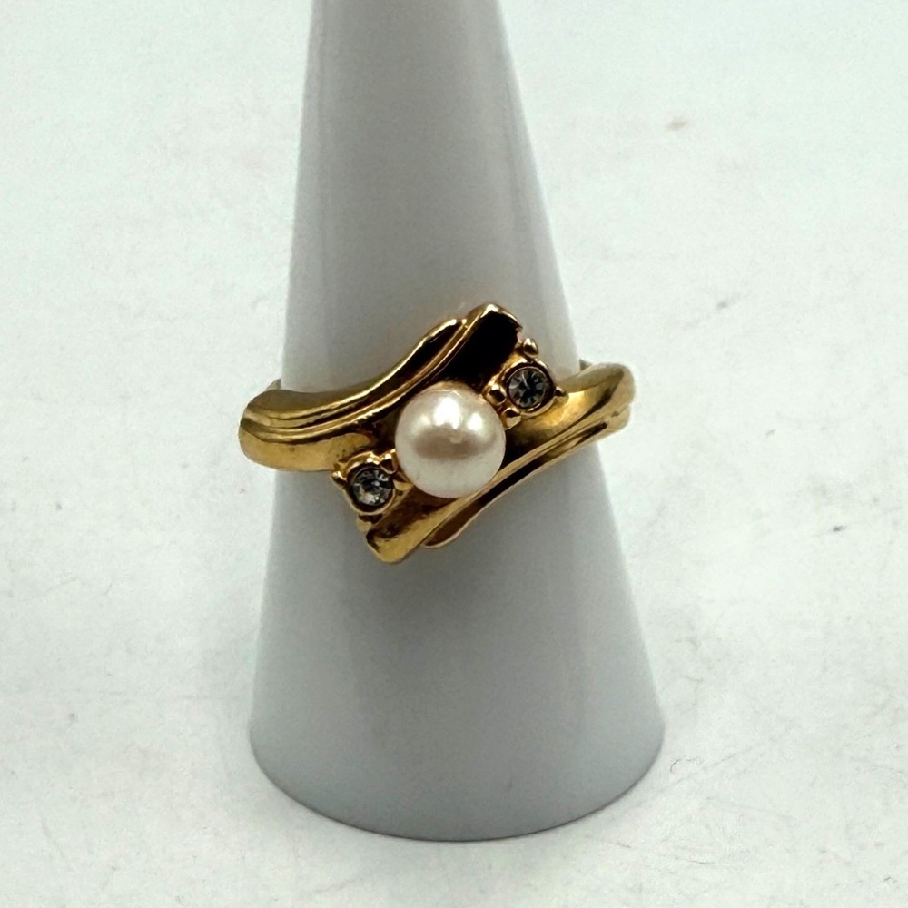 Gold Tone Faux Pearl Rhinestone Bypass Ring Size 8.25 Cocktail Jewelry